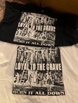 画像2: LOYAL TO THE GRAVE - Burn Tシャツ (白/黒) [Tシャツ]