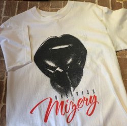 画像1: [Mサイズのみ] MIZERY - Lips Tシャツ [Tシャツ]