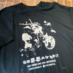 画像1: [XLサイズラス1] SERRATION - Wreched Tシャツ [Tシャツ]