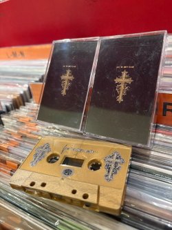 画像2: GUN TO GOD'S HEAD - I Have A Loaded Gun And It's Aimed At God's Head [CASSETTE]