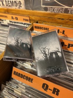 画像2: DECONTAMINATE - Discography (Red / Smoke) [CASSETTE]