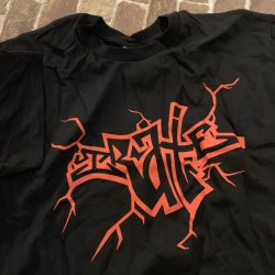 画像1: IRATE - Lightning Tシャツ(黒) [Tシャツ]