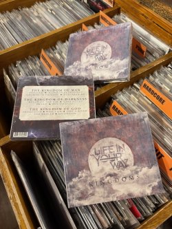 画像2: LIFE IN YOUR WAY - Kingdoms [3xCD]