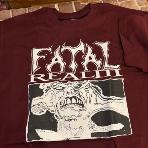 画像2: FATAL REAM - Logo Tシャツ (エンジ) [Tシャツ]